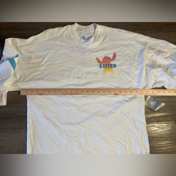 Disney Spirit Jersey Lilo & Stitch Small Living in Paradise NWT - Picture 6 of 12